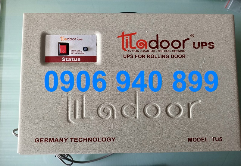 Bình Lưu Điện Cửa Cuốn Titadoor